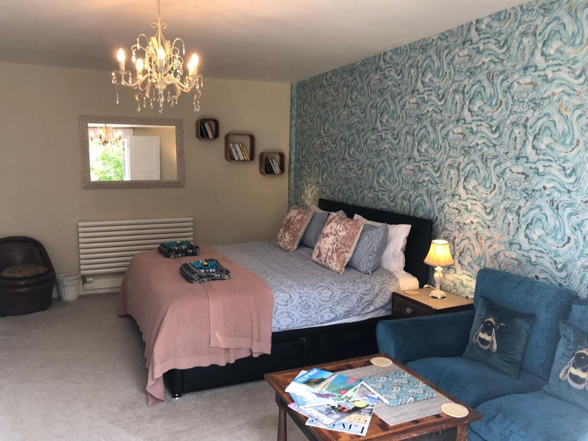 Little Treasure With Up To 25 Percent Off Ferry Apartment Shanklin Exterior photo