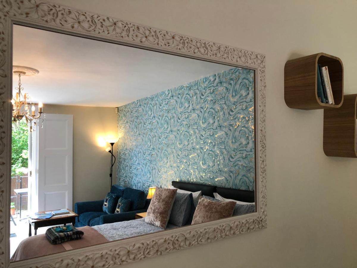 Little Treasure With Up To 25 Percent Off Ferry Apartment Shanklin Exterior photo
